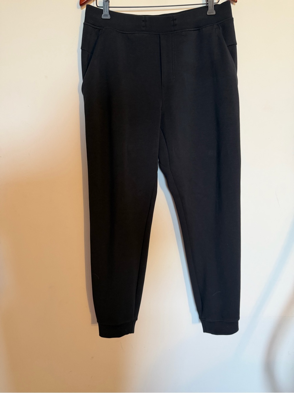 lululemon athletica Black Men's Tapered Jogger Pants